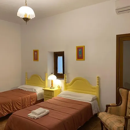 Turisticos Rurales Dos Fuentes *