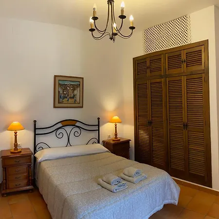 Apartamento Turísticos Rurales Dos Fuentes Córdoba