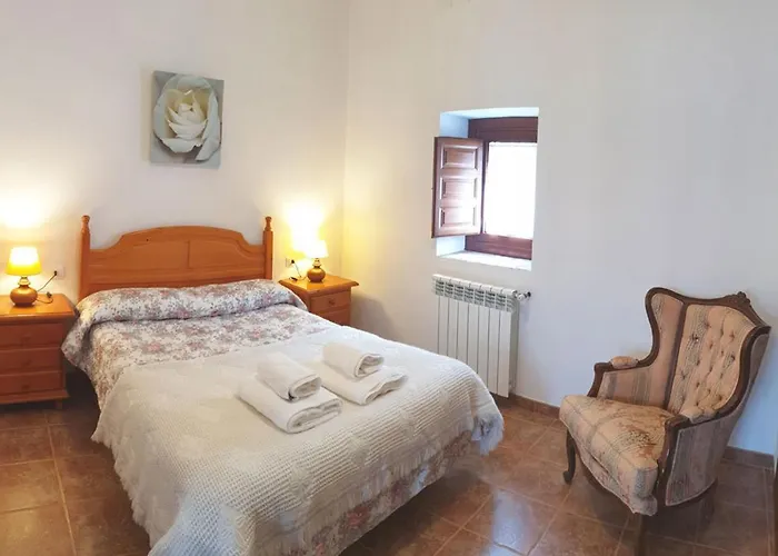 Turisticos Rurales Dos Fuentes * קורדובה