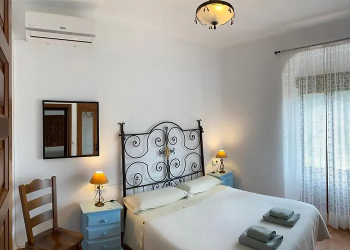 Turisticos Rurales Dos Fuentes דירה *