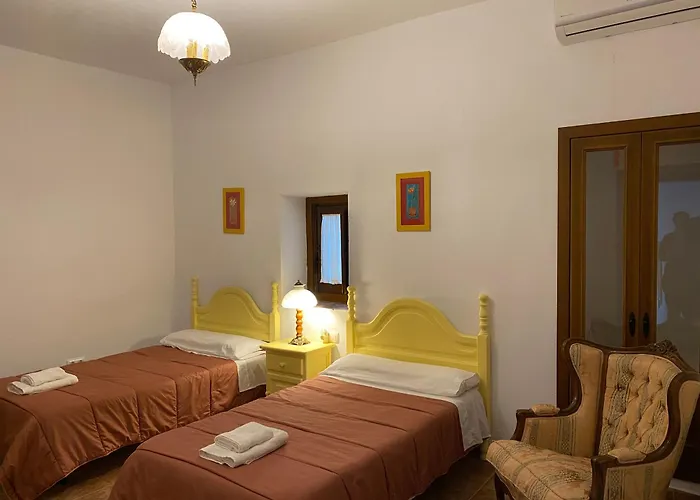 Turisticos Rurales Dos Fuentes *